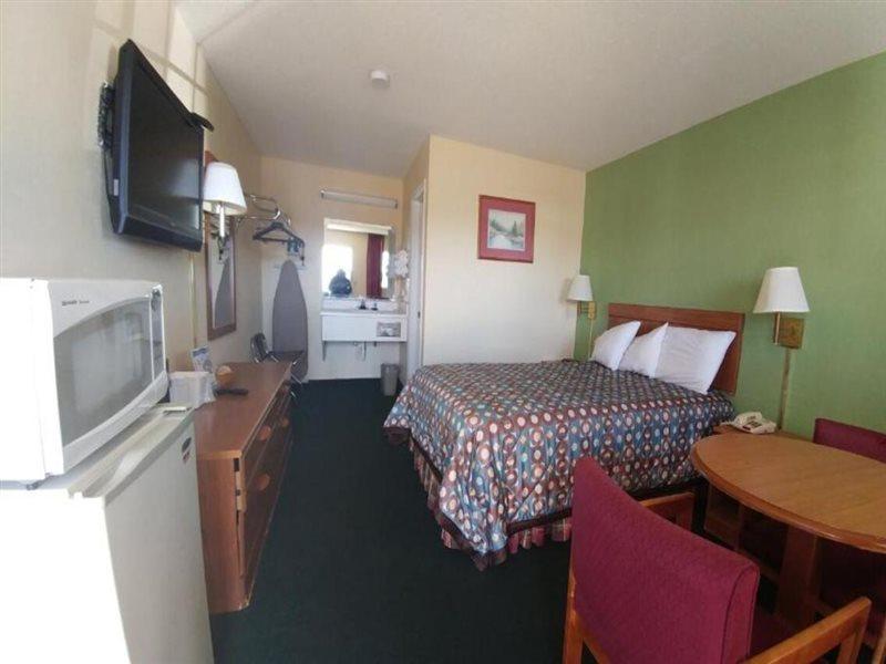 Americas Best Value Inn Edenton Exterior photo