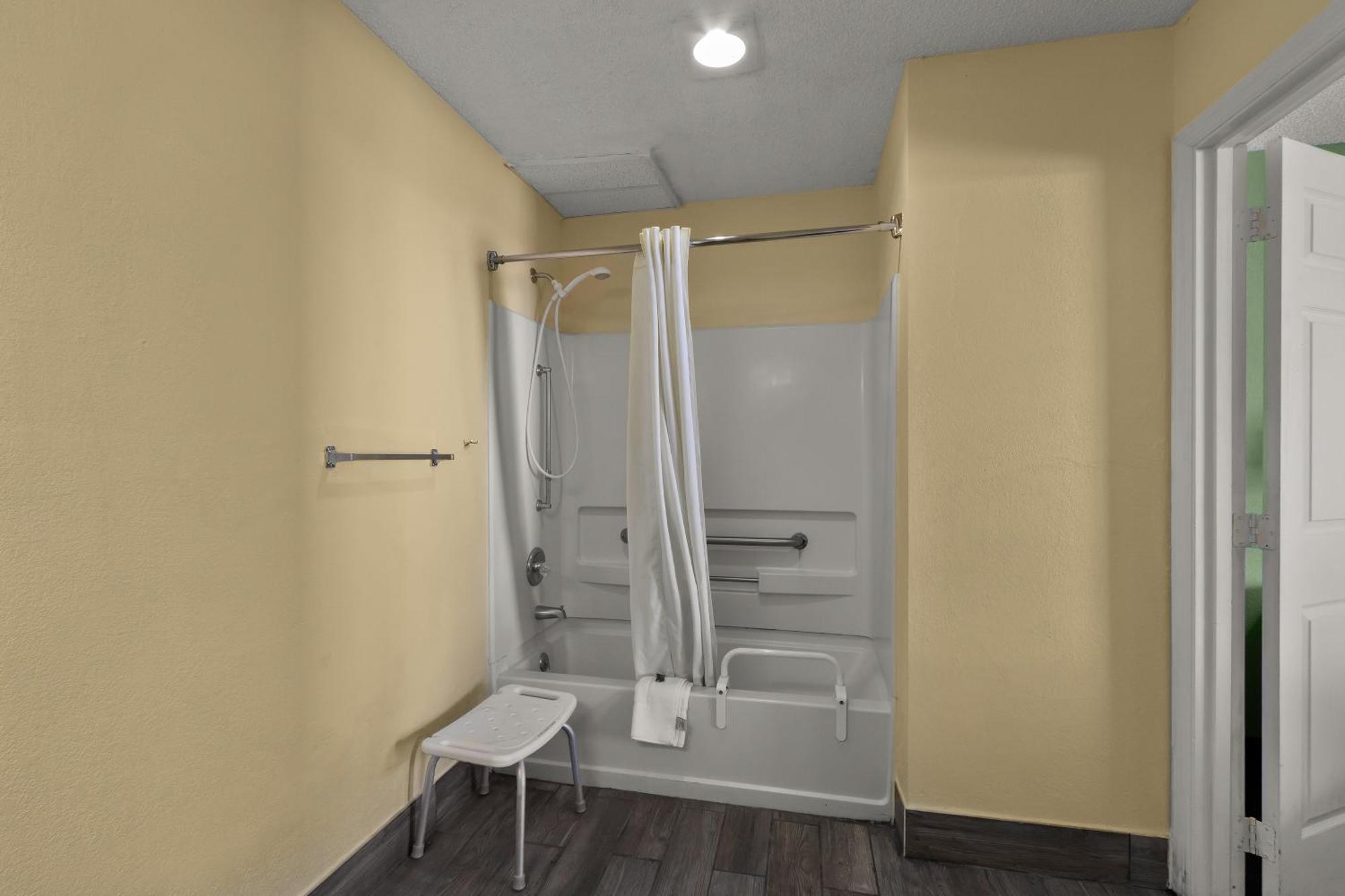 Americas Best Value Inn Edenton Exterior photo