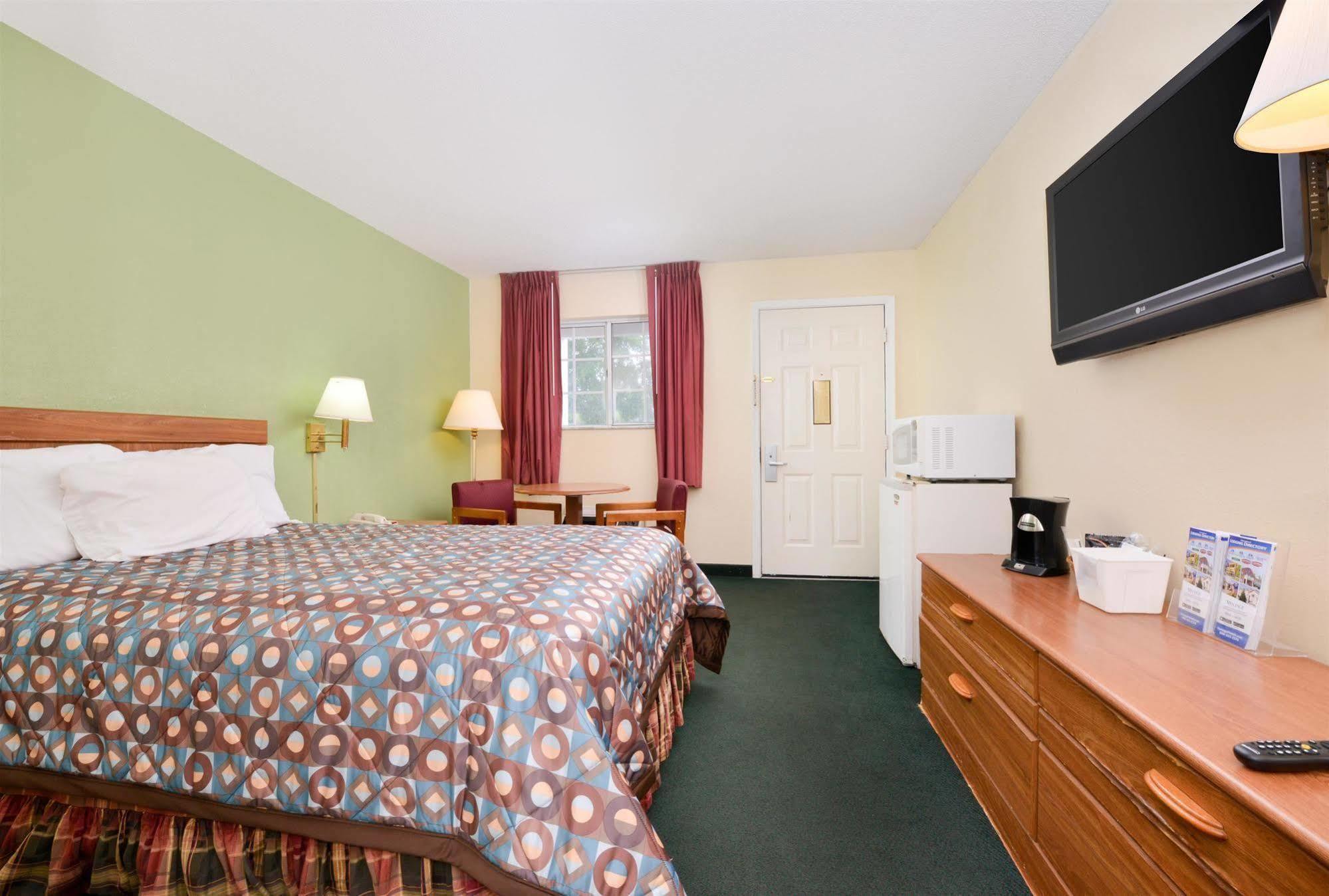 Americas Best Value Inn Edenton Exterior photo